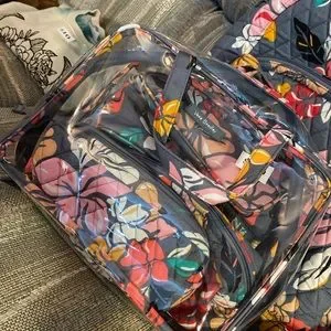 Vera Bradley Flamingo Print Set Vera Bradley | Bags | Vera Bradley Flamingo Print Set | Poshmark main image 3